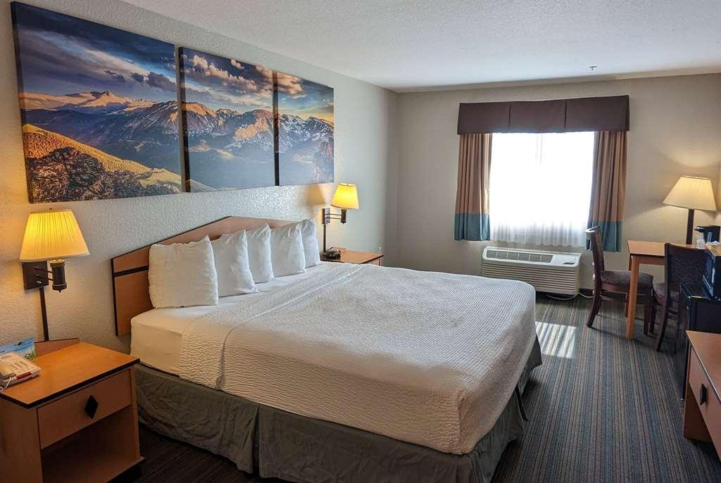 Days & By Wyndham Hotel 2*